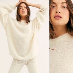 FREE PEOPLE Angelic Pullover sweater sz M!!!
